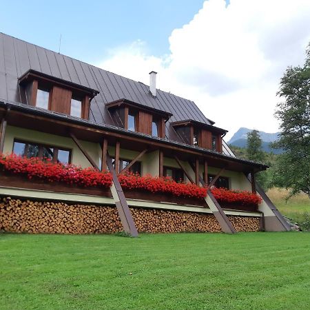 Tri Studnicky Sprava Tanapu Apartment Vysoke Tatry Ngoại thất bức ảnh