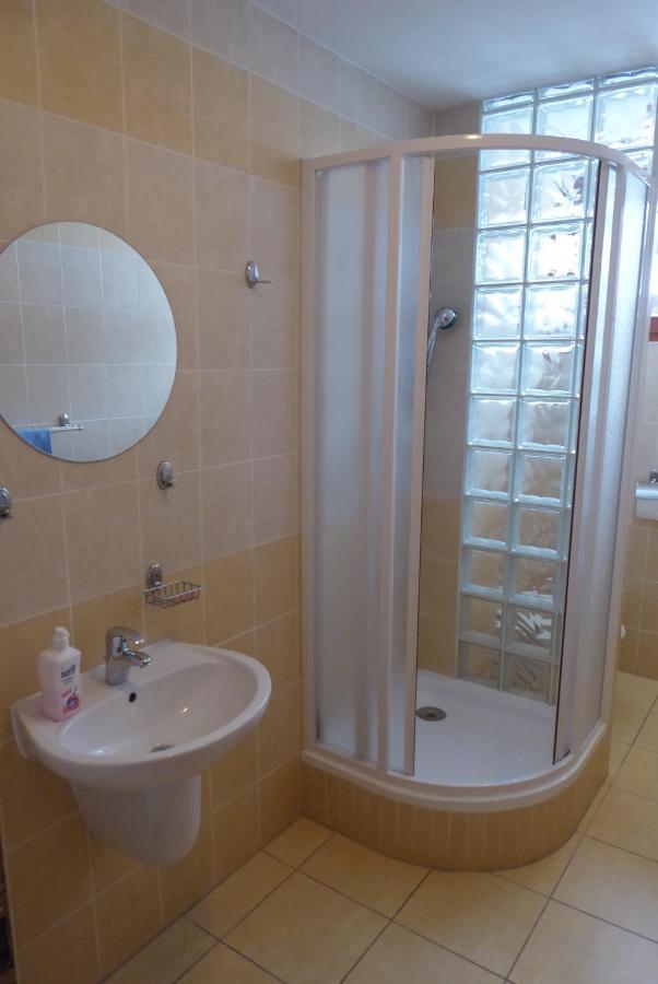 Tri Studnicky Sprava Tanapu Apartment Vysoke Tatry Ngoại thất bức ảnh