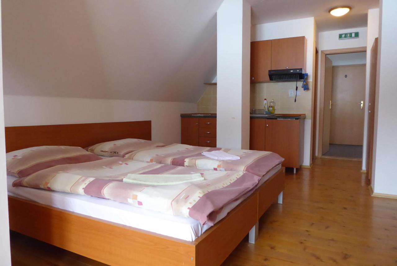 Tri Studnicky Sprava Tanapu Apartment Vysoke Tatry Ngoại thất bức ảnh